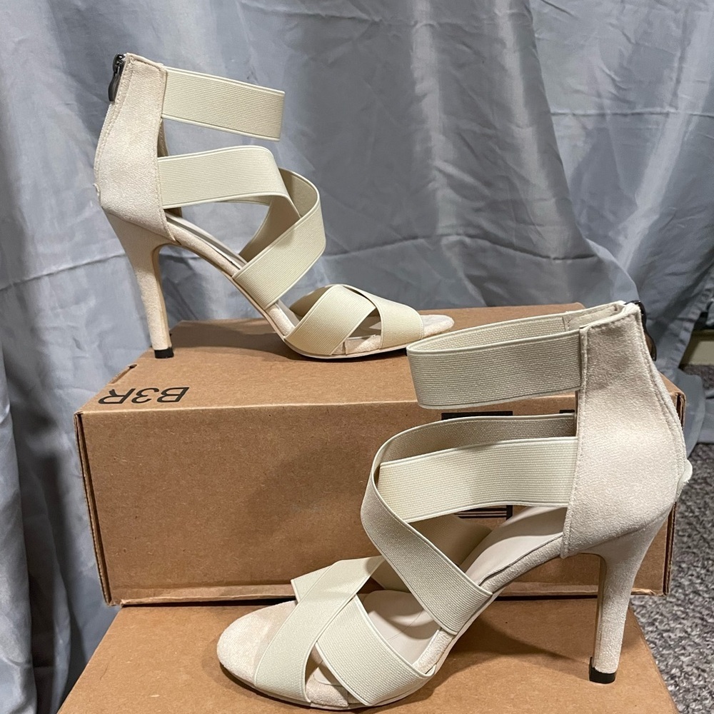 NWOT SHEIN Cream Strappy Heels - Picture 4 of 7